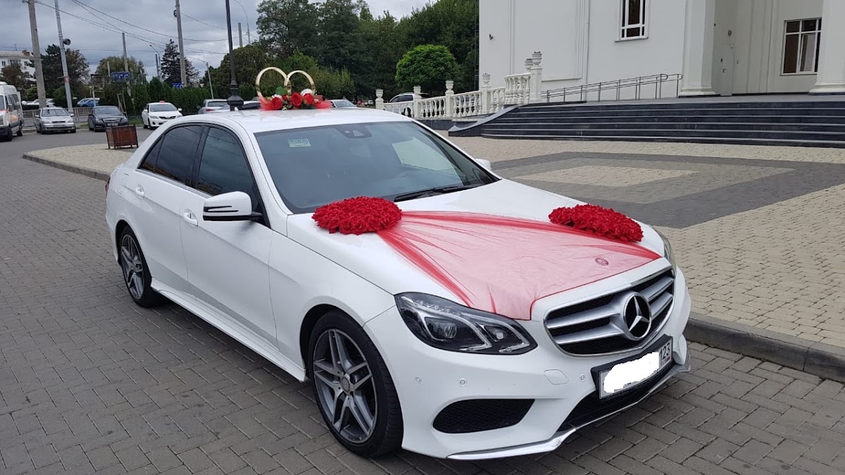 Mercedes W212