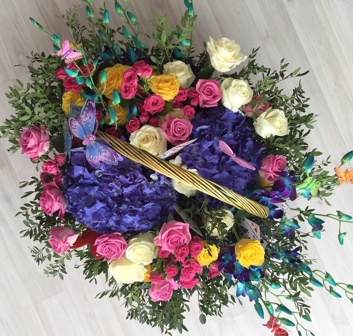 В СТИЛЕ "АЛИСА В СТРАНЕ ЧУДЕС" (6.05.18)
