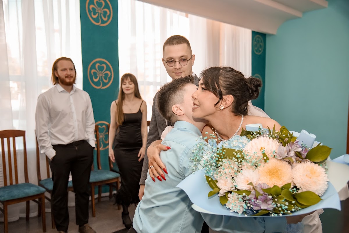 Алсу и Эмиль