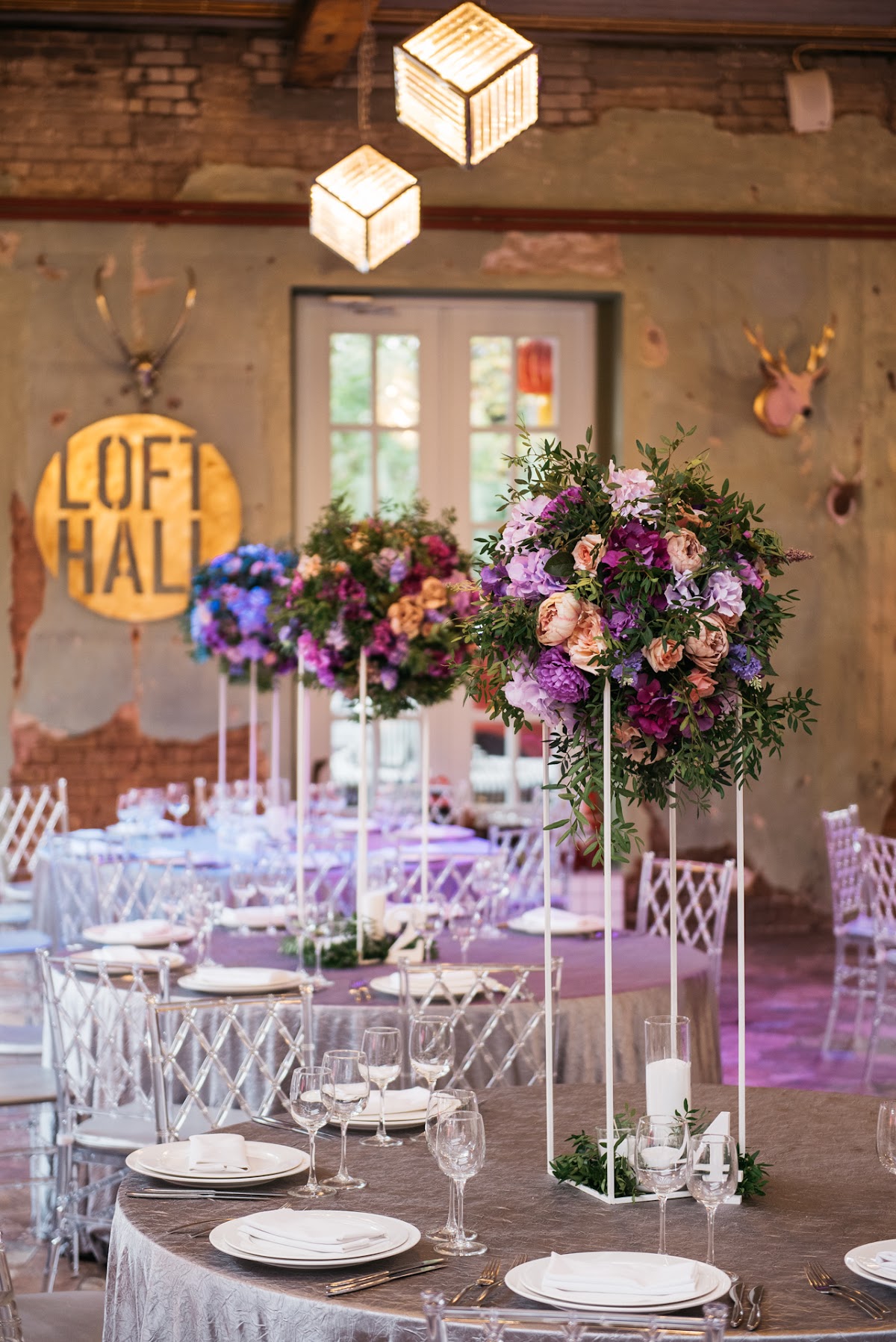 Организатор и декоратор - Ivory Wedding Studio
