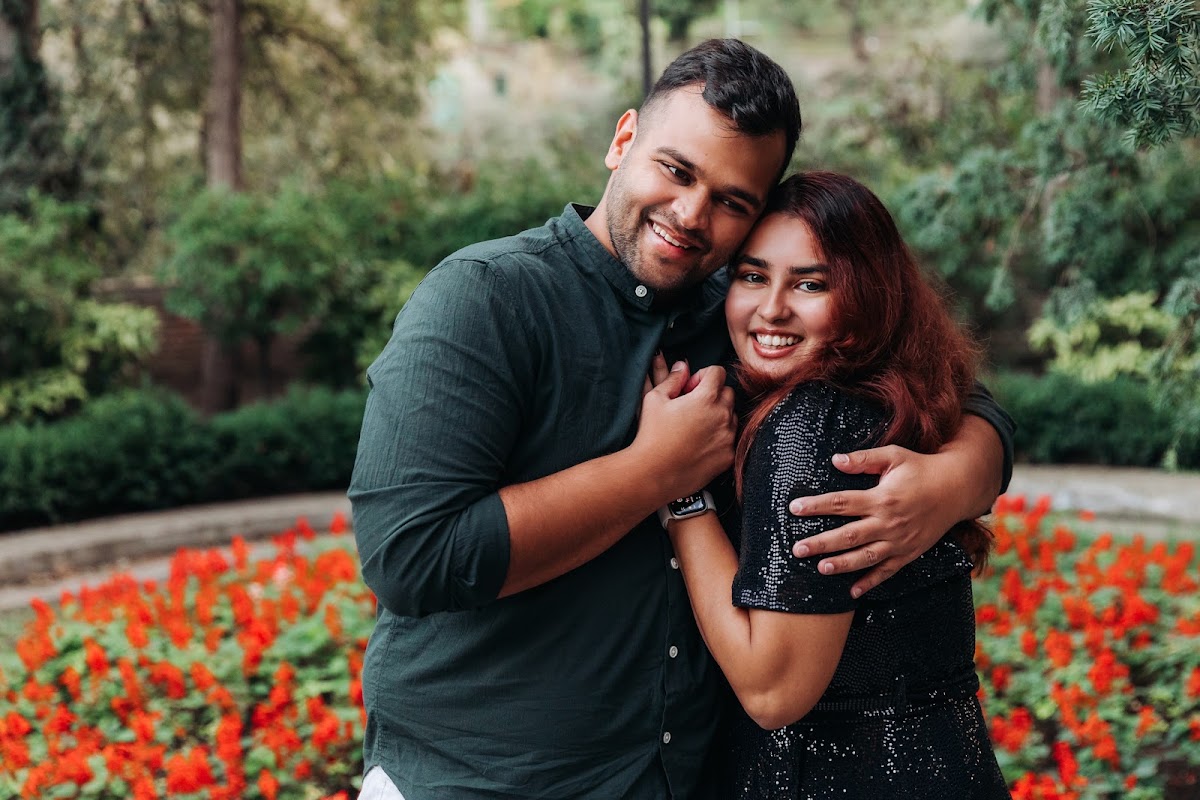 Aamer & Anmol Love Story - Tbilisi Gardens