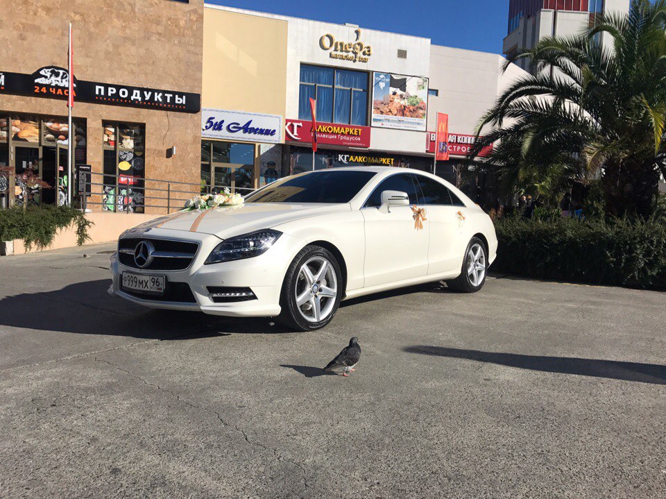 Mercedes CLS — кадр 2 из 6