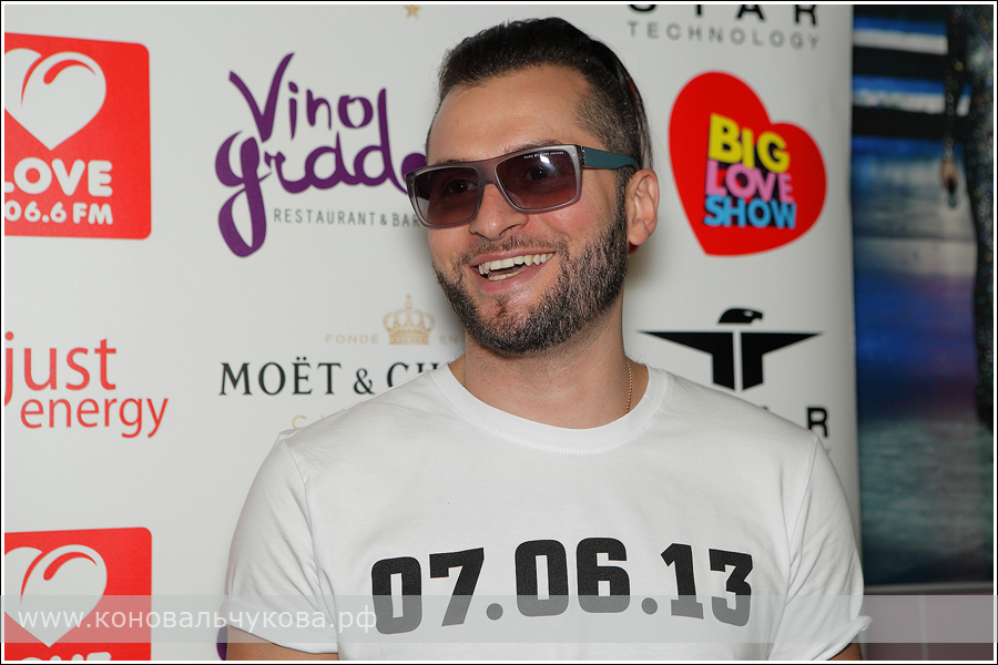Биг Лав Шоу 2012