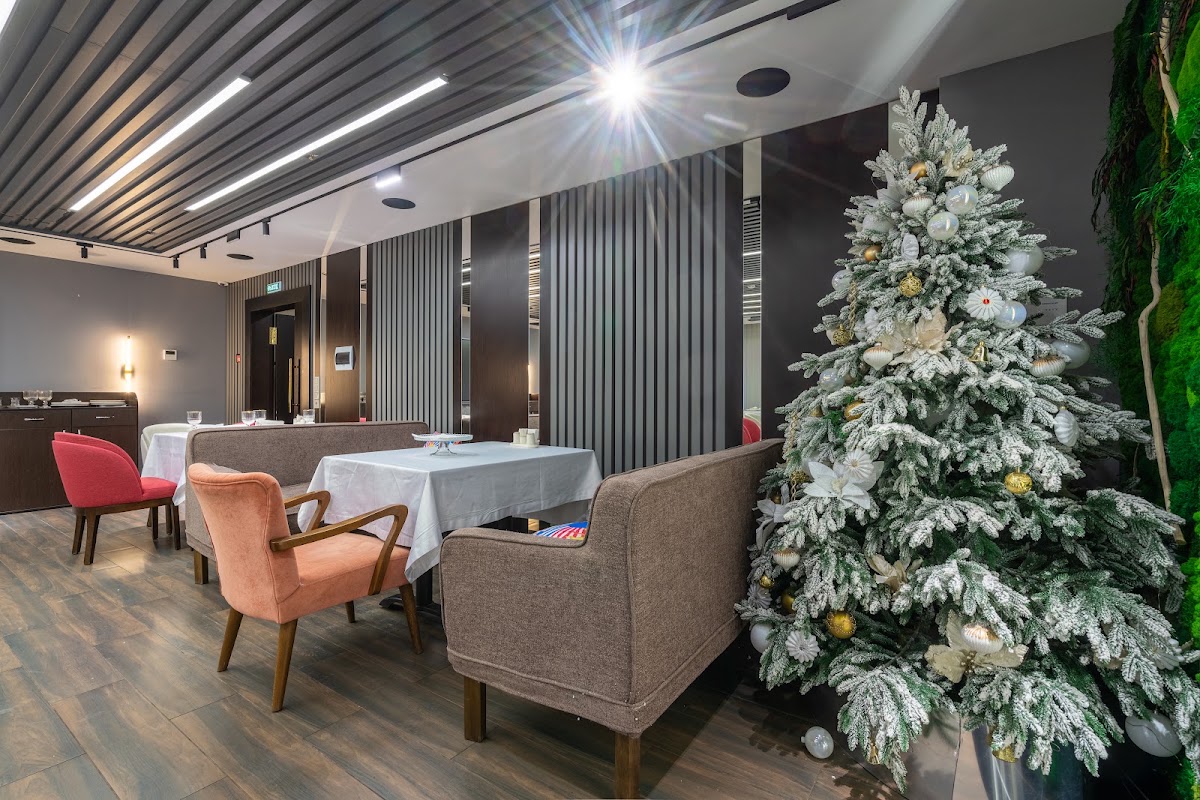 Малый зал — Новый год