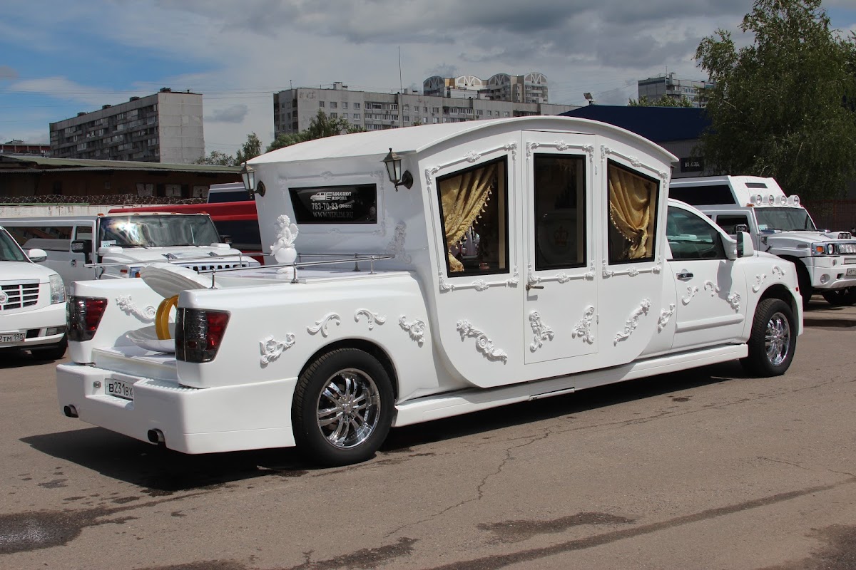 Rolls-Royce карета гос №231
