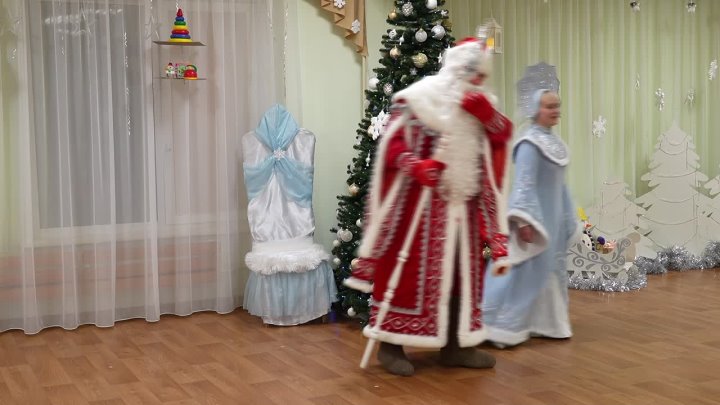 Новогодние утренники в детском саду
