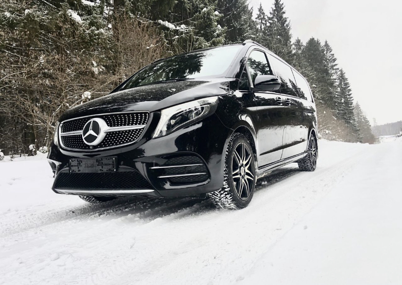 Mercedes-Benz v-class