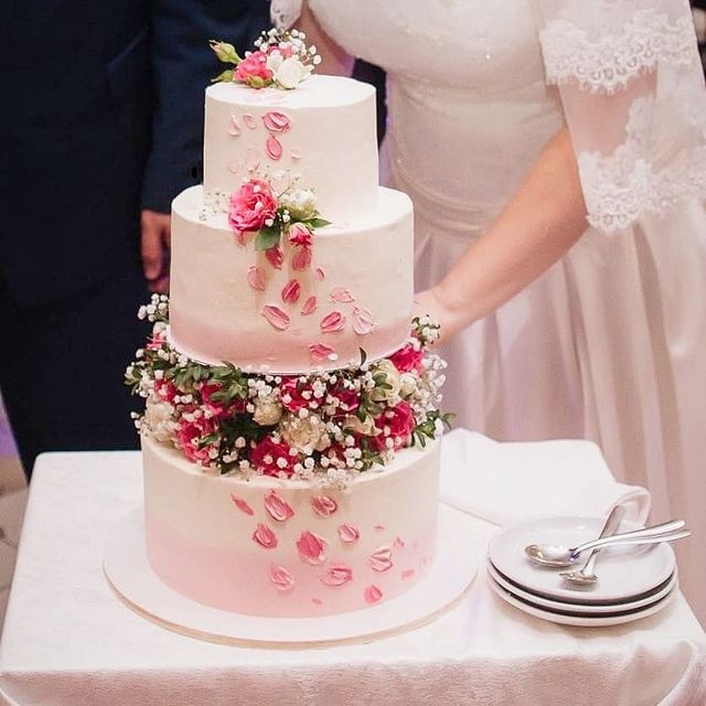 Julie cakes