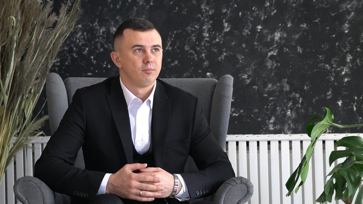 Виталий Верт — кадр 2 из 20