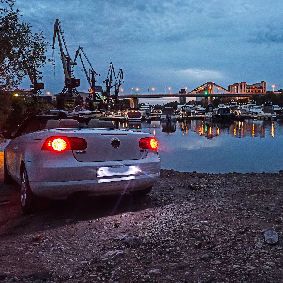 Volkswagen Eos — кадр 2 из 11