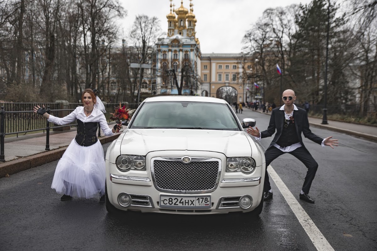 Chrysler 300C — кадр 4 из 15