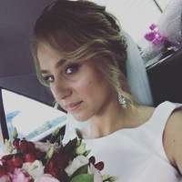 Оля Сандалова
