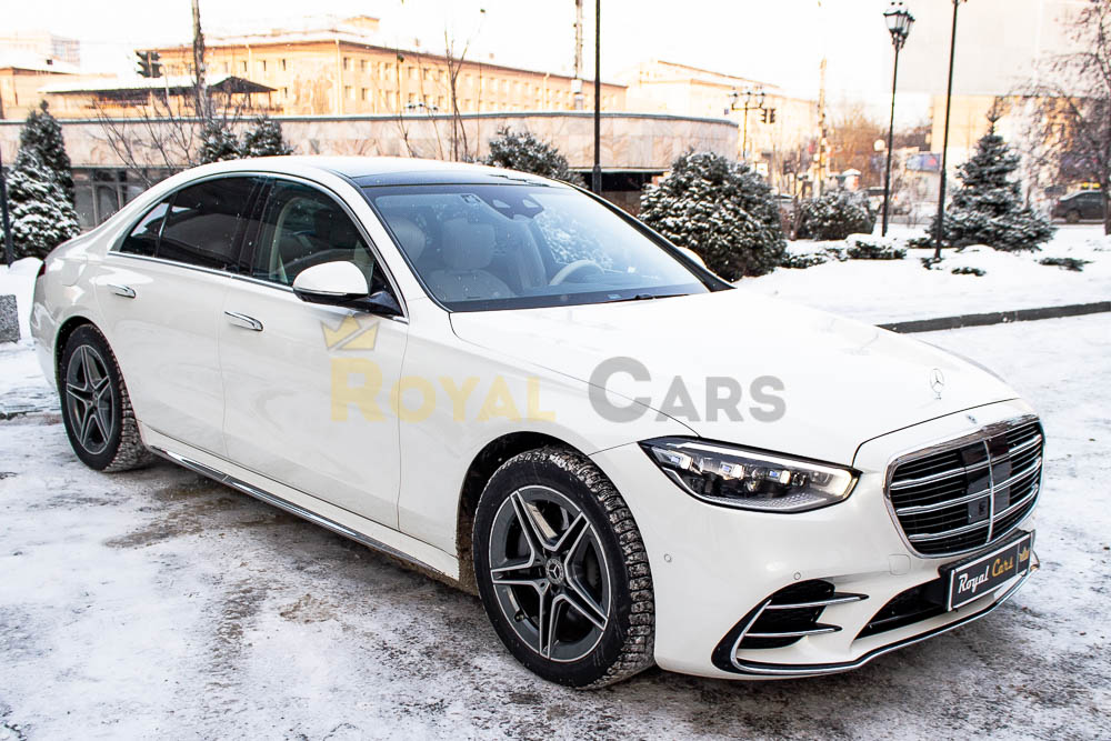 Mercedes-Benz S-class W223