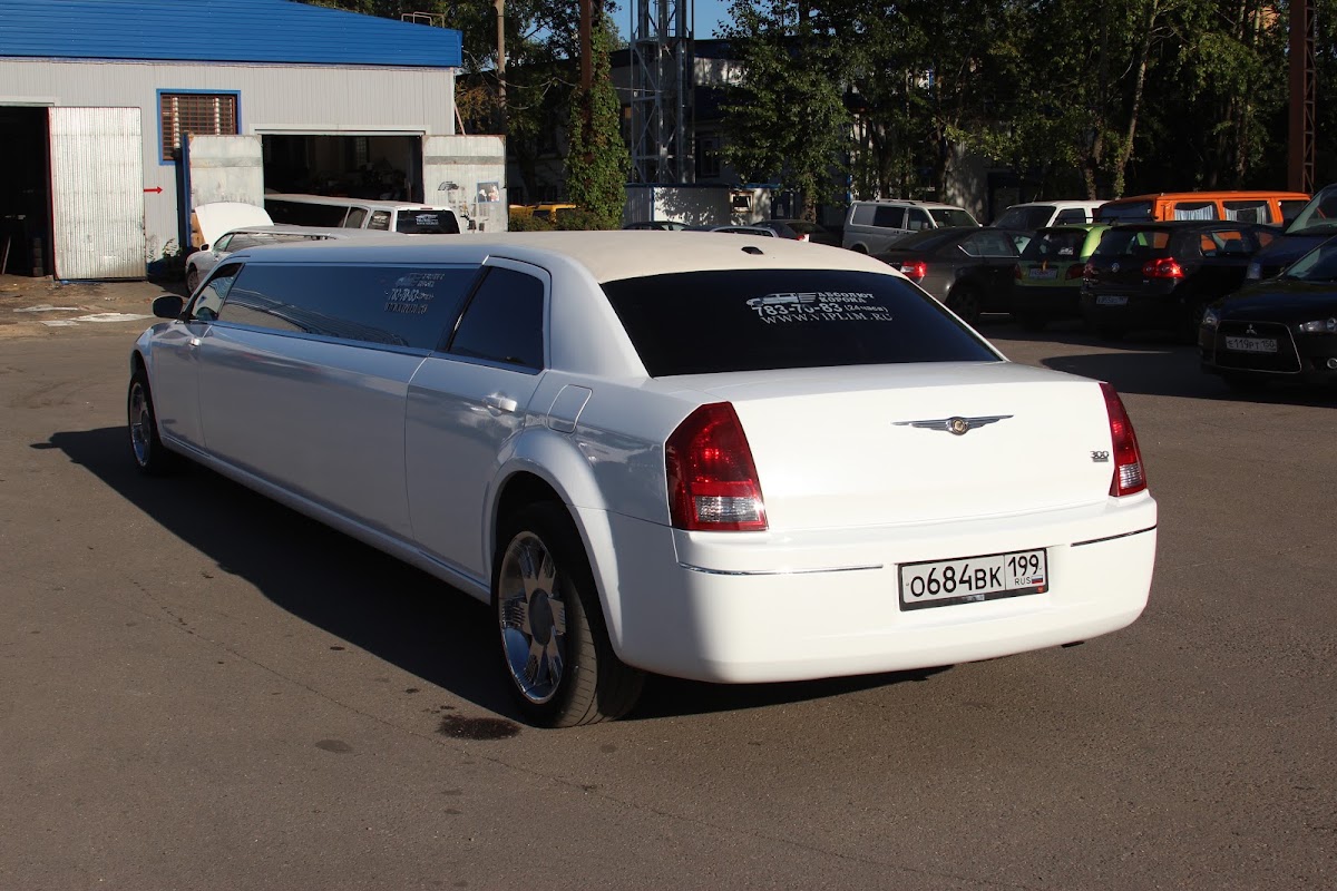 Chrysler Bentley style гос № 684