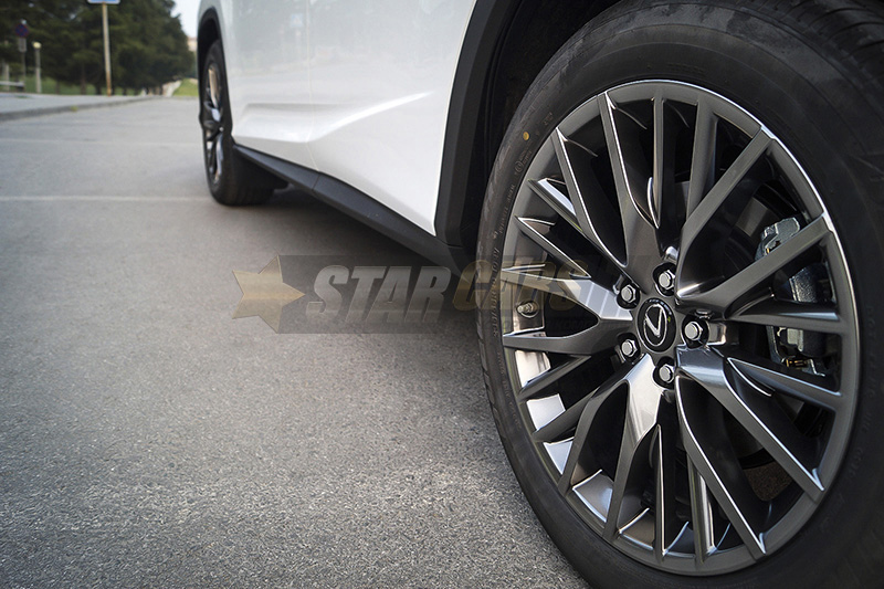 Lexus RX300 (2019)