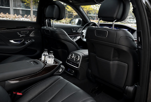 Mercedes-Benz S class 222