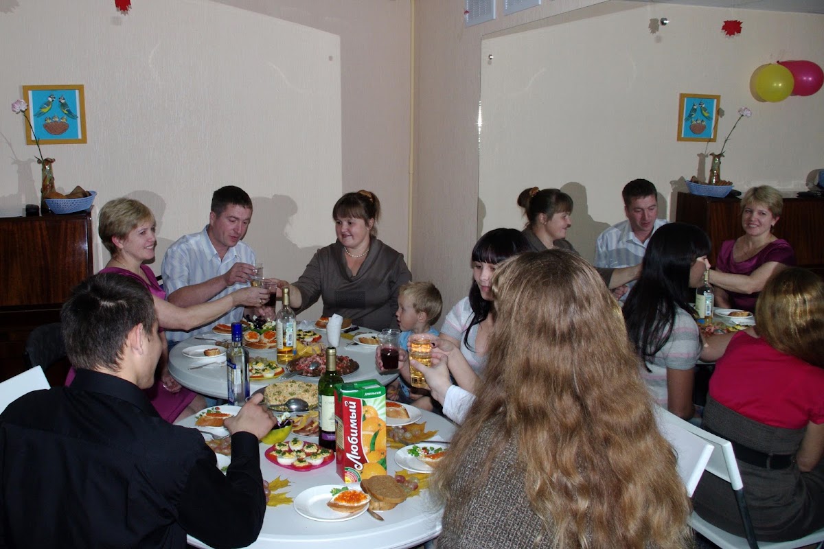 Праздничное застолье