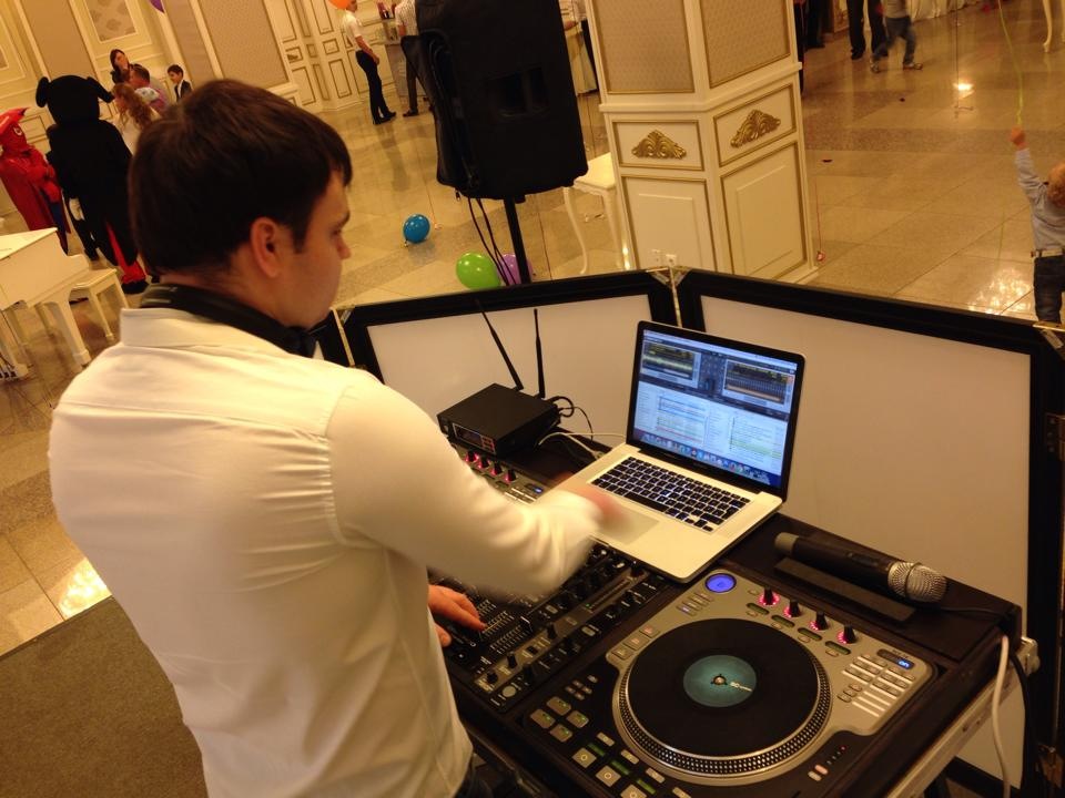 DJ Jarcov
