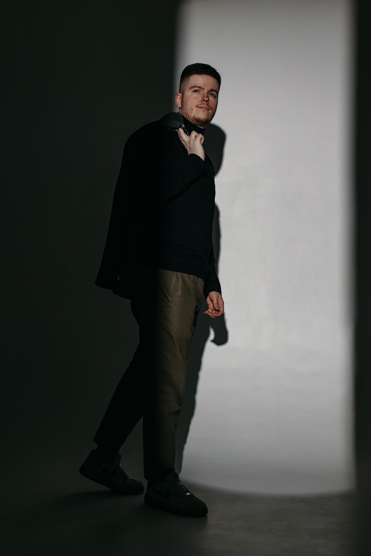 DENIS IVANOV