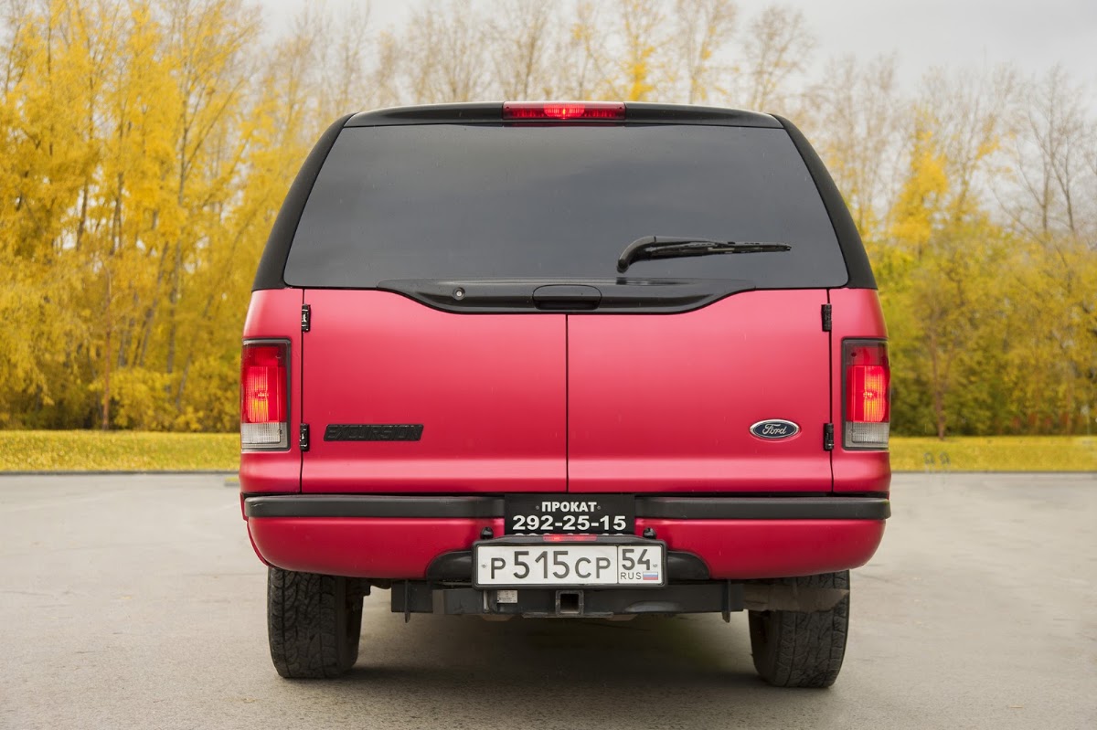 Ford Excursion