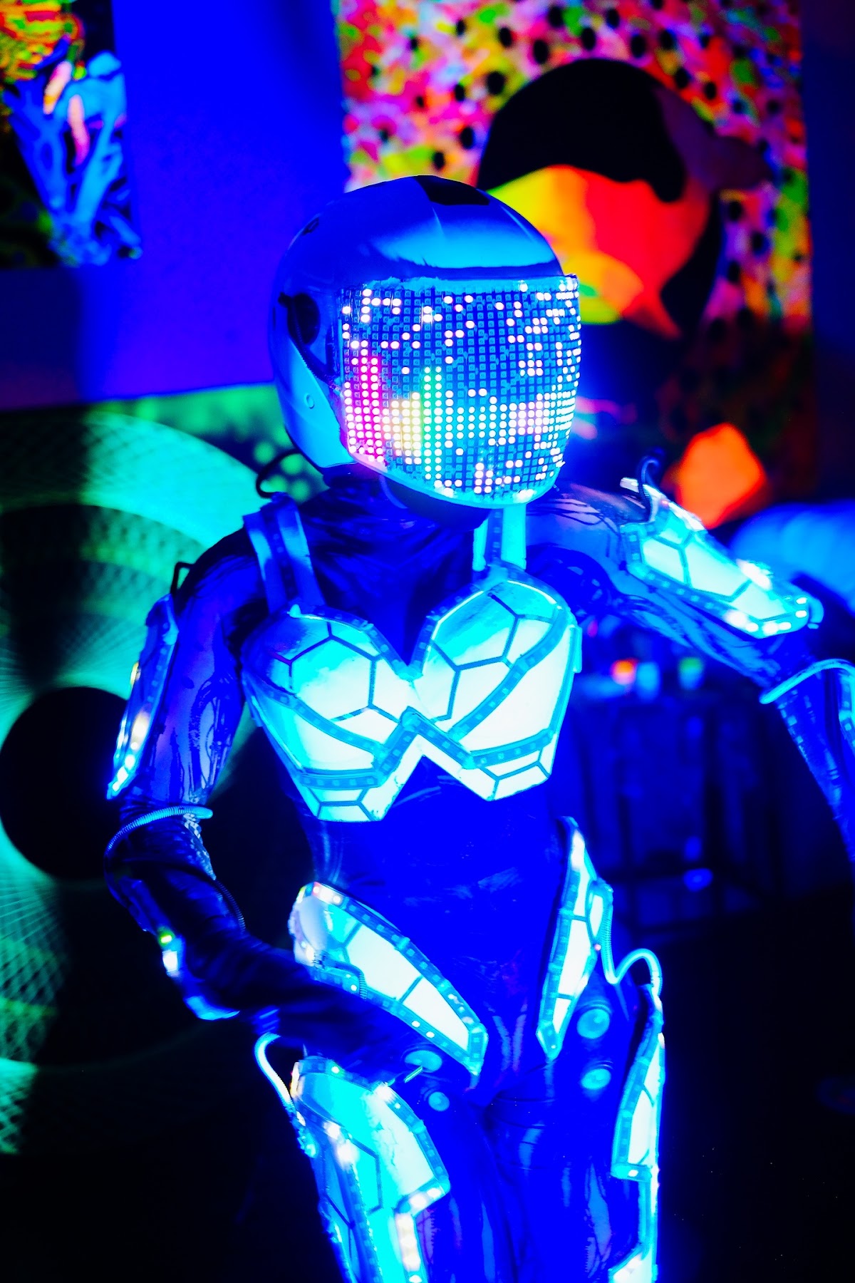 LED`S GLOW