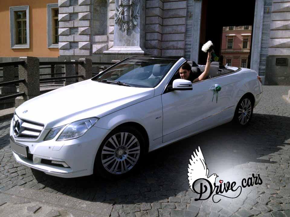 Mercedes-Benz E-350 — кадр 2 из 8