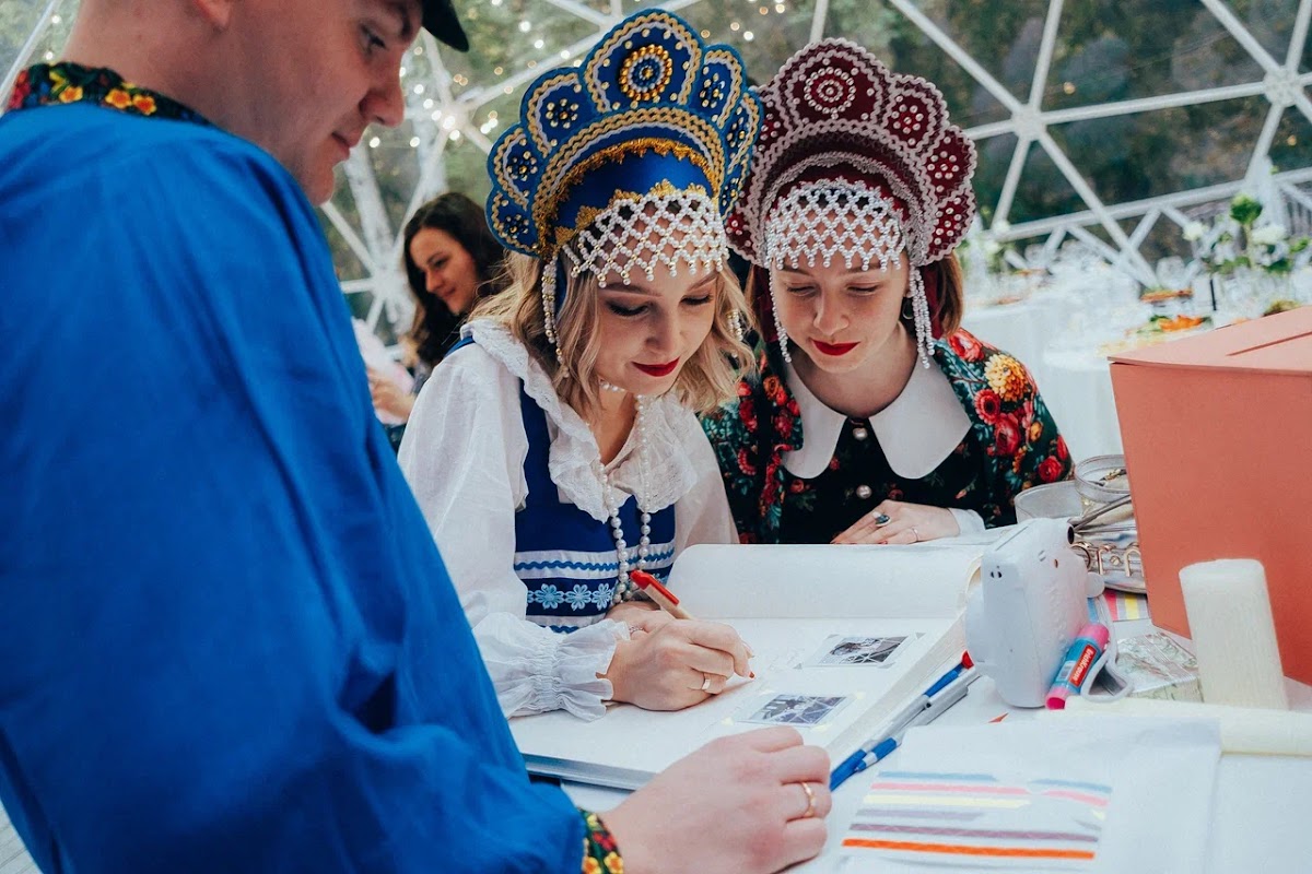 Настя и Сережа