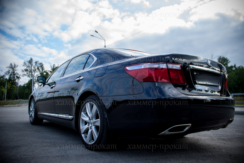 Лексус LS 460