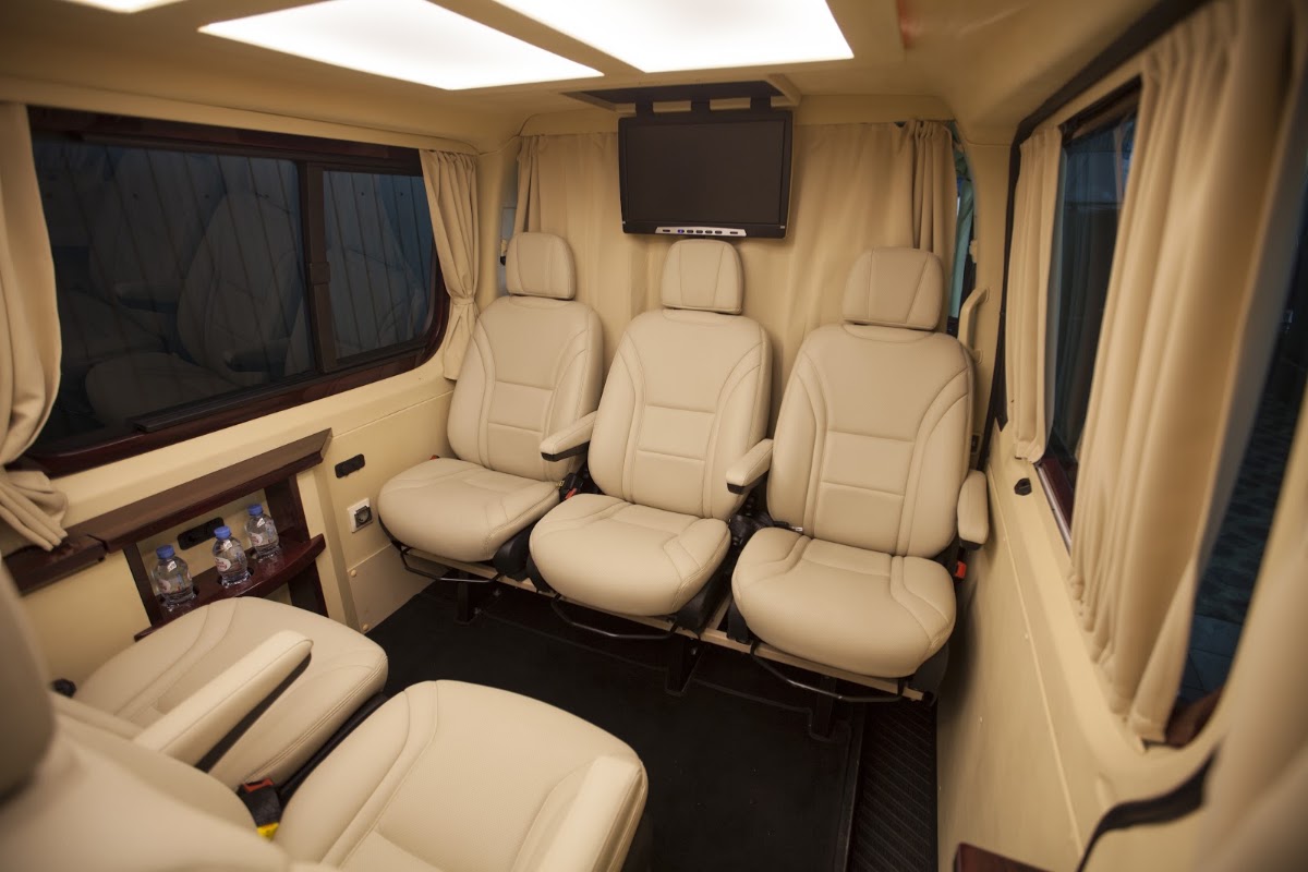Mercedes Sprinter VIP (2G рестайлинг) — кадр 4 из 5