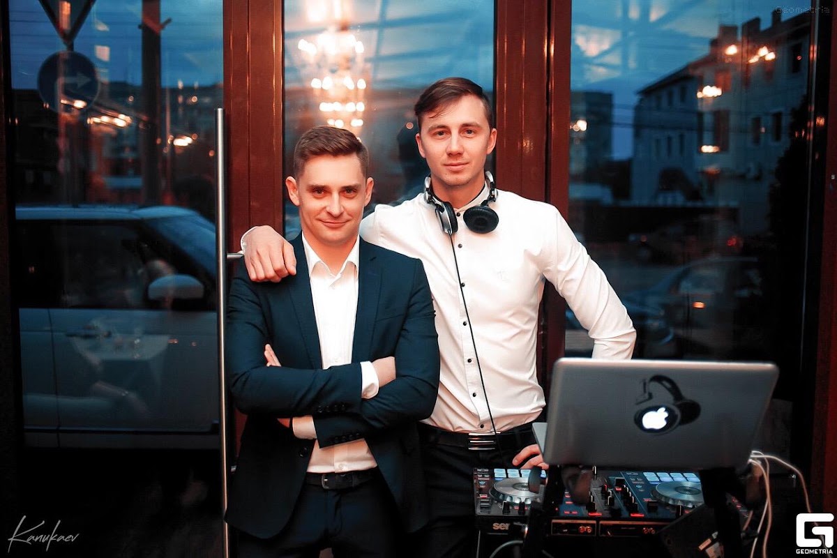 Dj Hobbit
