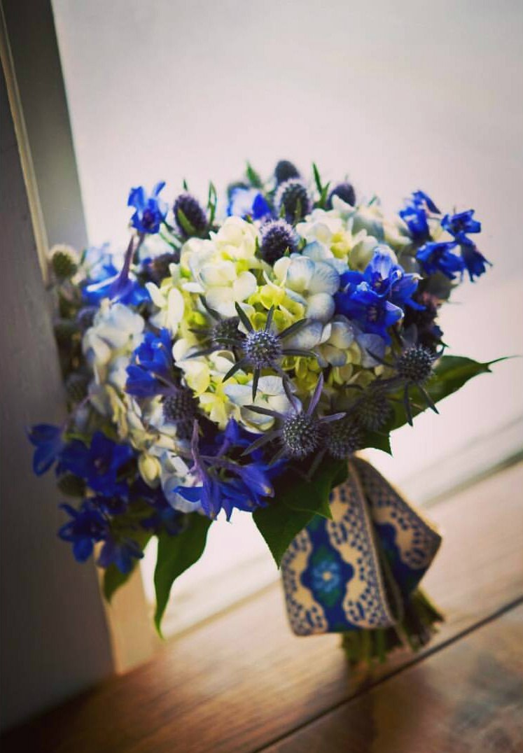 Dinas Flowers