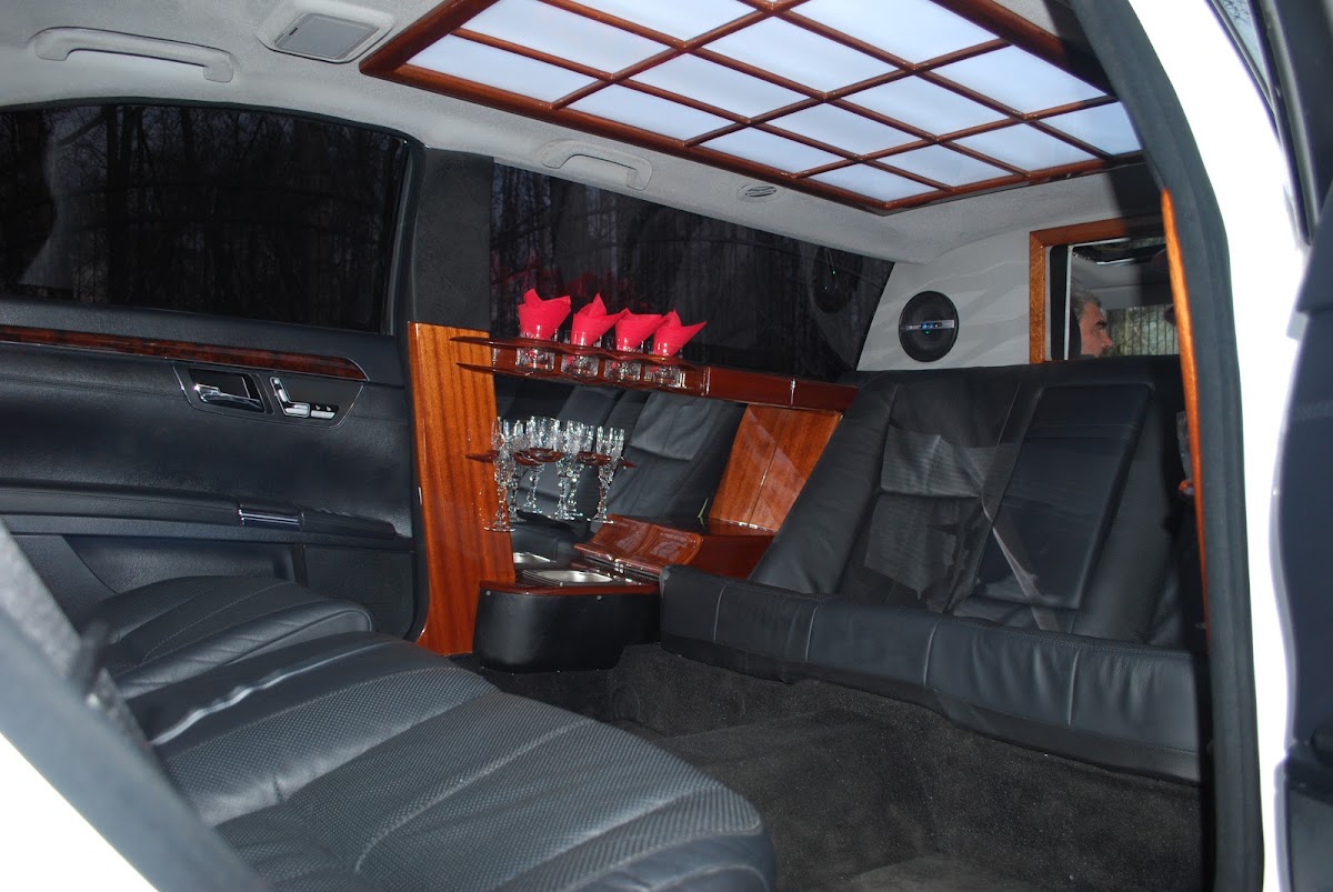 Mercedes-Benz W221 Pullman — кадр 4 из 4