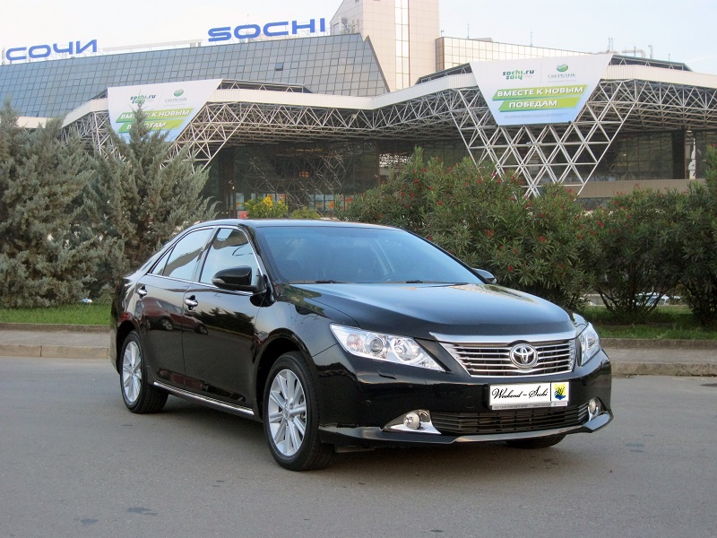 TOYOTA CAMRY V50 — кадр 2 из 9