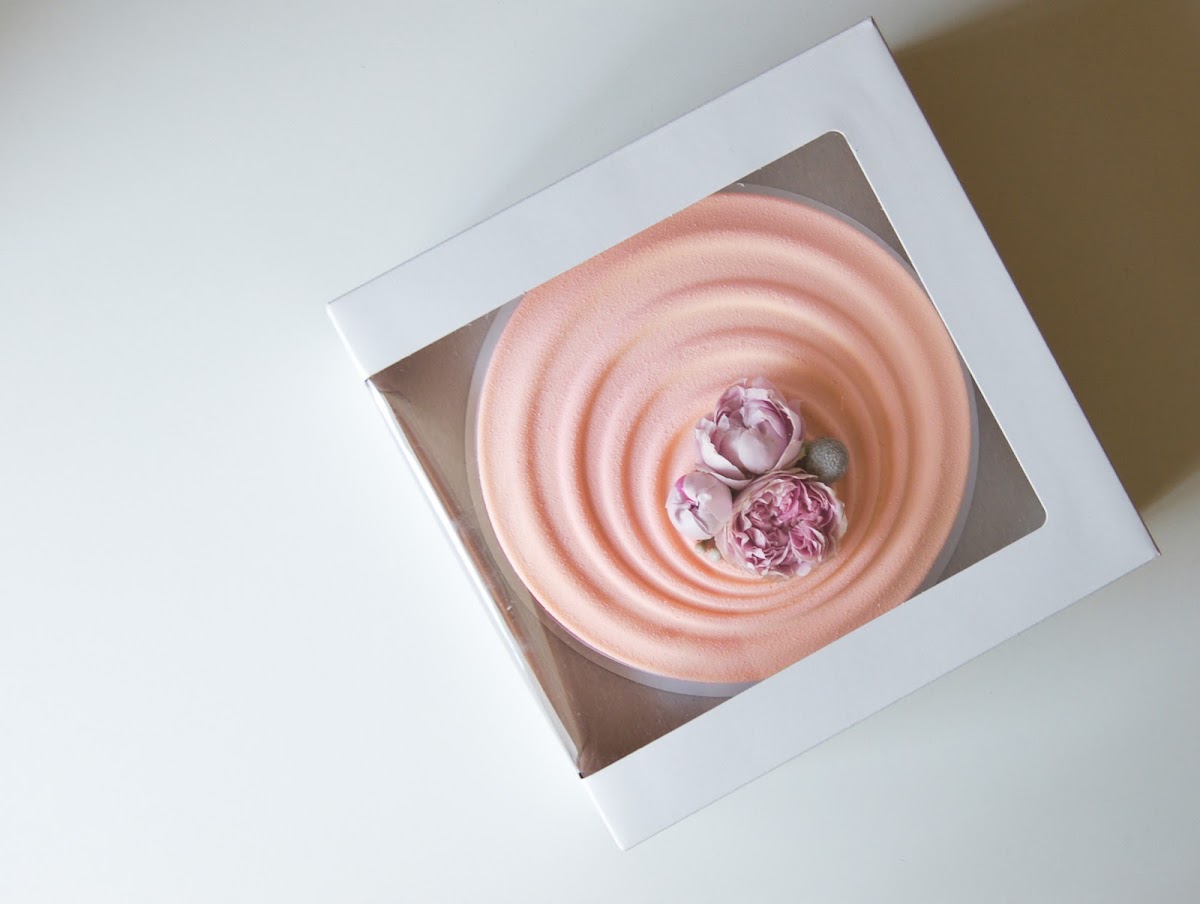 Муссовые торты от Alice's Wonder Cakes