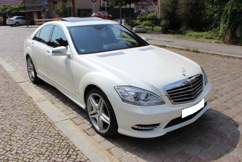 Mercedes S-221