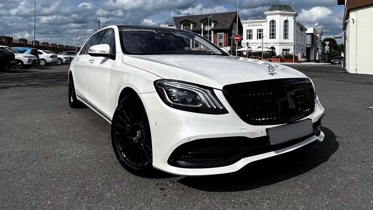 Maybach 560 AMG рестайлинг светлый салон