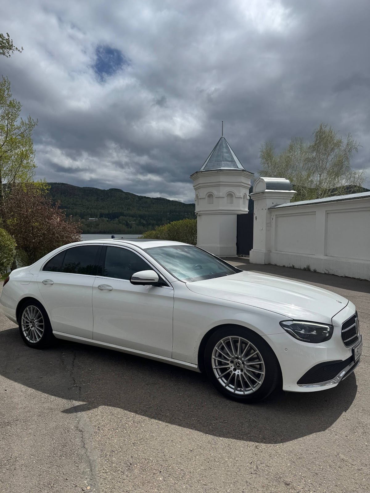 Mercedes-Benz E213