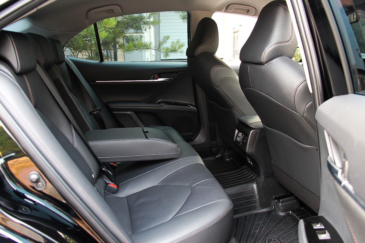 Toyta Camry v70