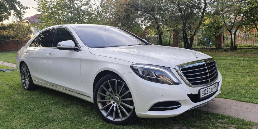 Mercedes-Benz S-Class W222(белый)