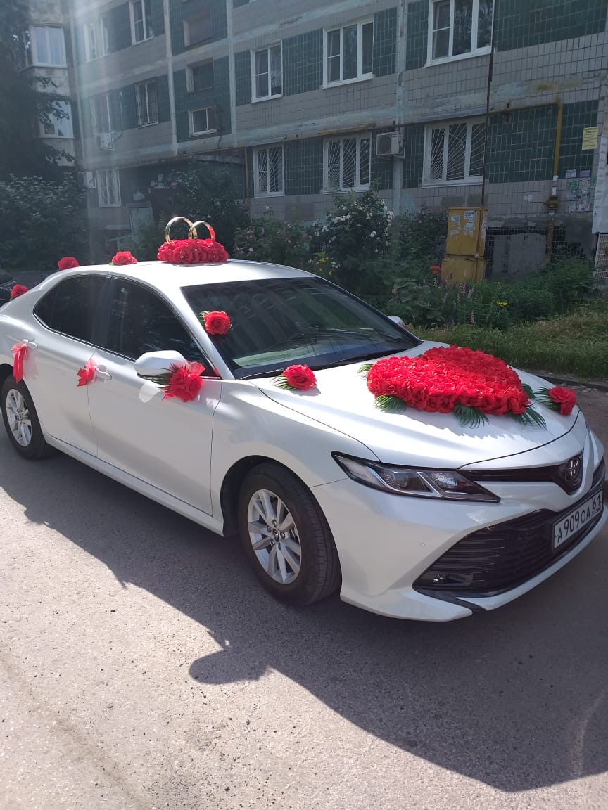 Toyota Camry — кадр 2 из 5