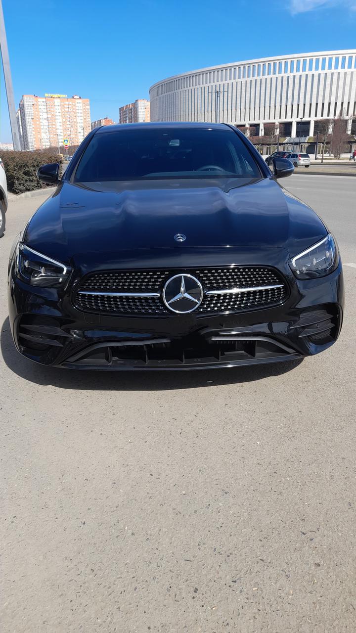 Mercedes W213 restail