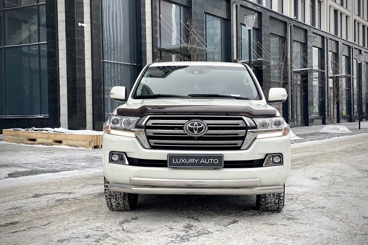 Toyota Land Cruiser 200