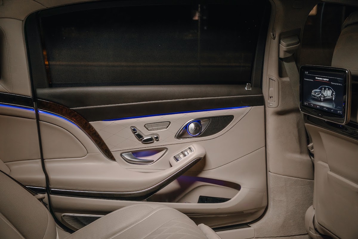 Mercedes Maybach S560 restyle