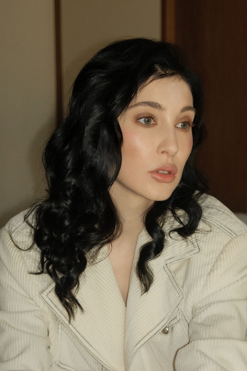 Причёски.