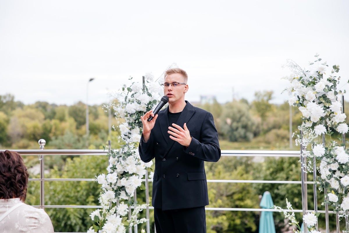 Владислав Фролов
