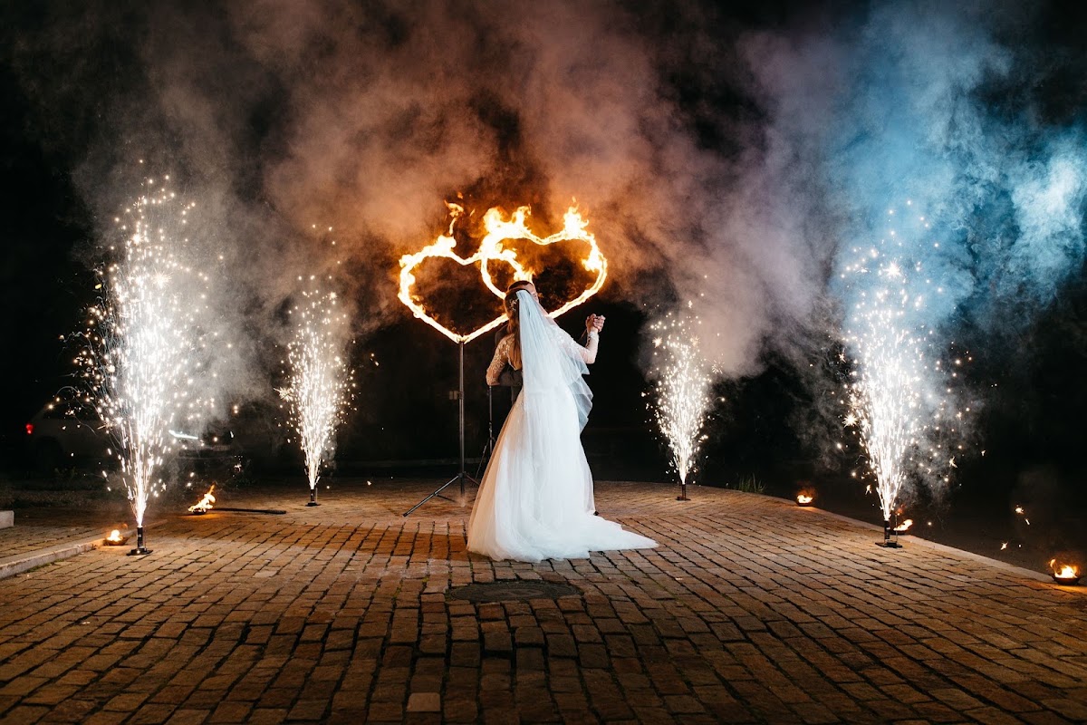 Fire Studio — кадр 2 из 307
