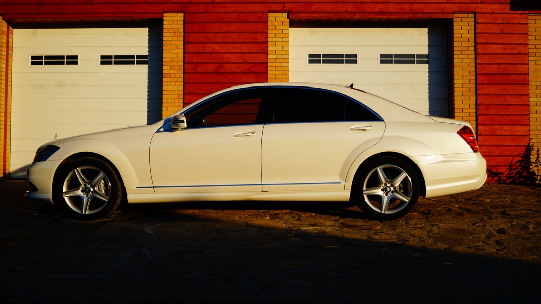 Mercedes-Benz S-Class long