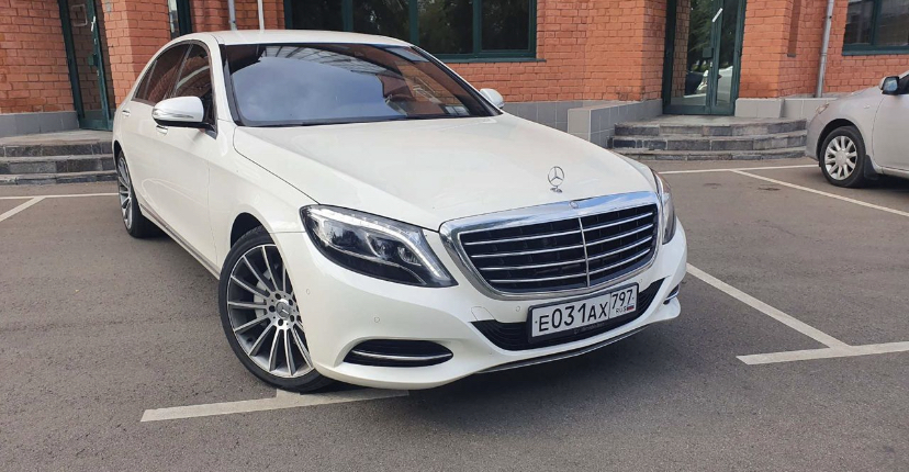 Mercedes-Benz S-Class W222(белый)