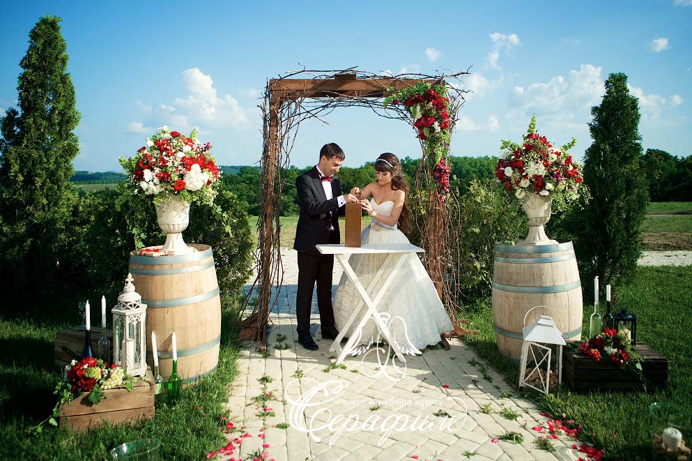 Vine wedding