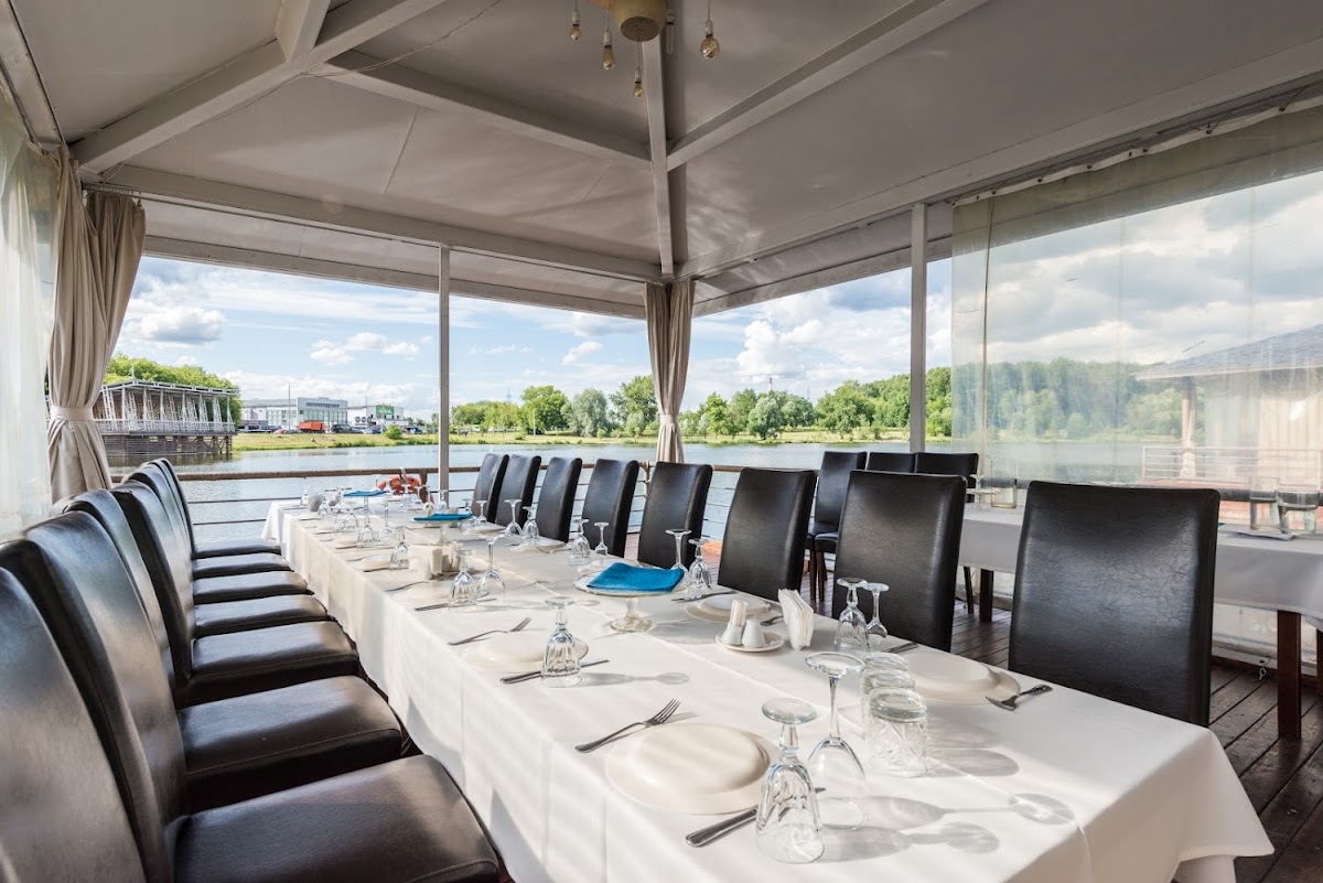 Шатер на пирсе №3 — Свадьба